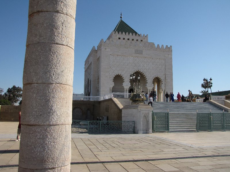 120312_mausoleum mohammed v.jpg - Buitenzijde van het Mausoleum.